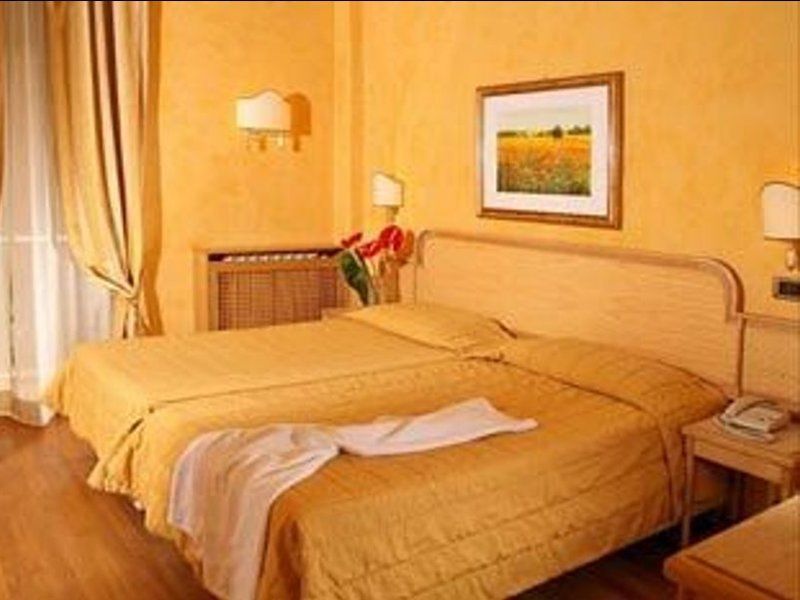 Hotel Oxford Roma Exterior foto